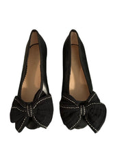 Load image into Gallery viewer, ZARA BOW FLATS (SZ 7)