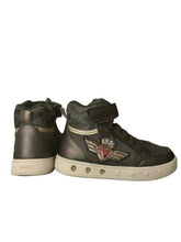 Load image into Gallery viewer, GEOX RESPIRA LIGHT UP HIGH TOP SNEAKERS (SZ 10)