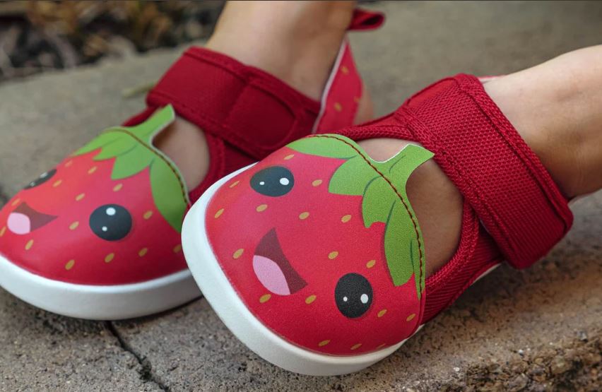 Ikiki Shoes Sandals For Smos See Kai Run Ikiki Squeaky Sandals For