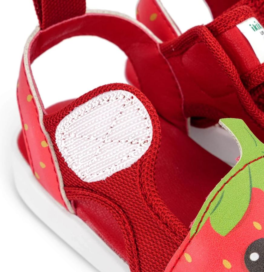 ikiki Strawberry Squeaky Toddler Sandals | Red (SZ 8)