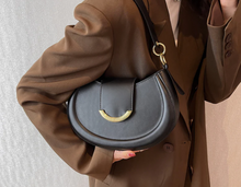 Load image into Gallery viewer, Olives Luna Shoulder Bag- Black