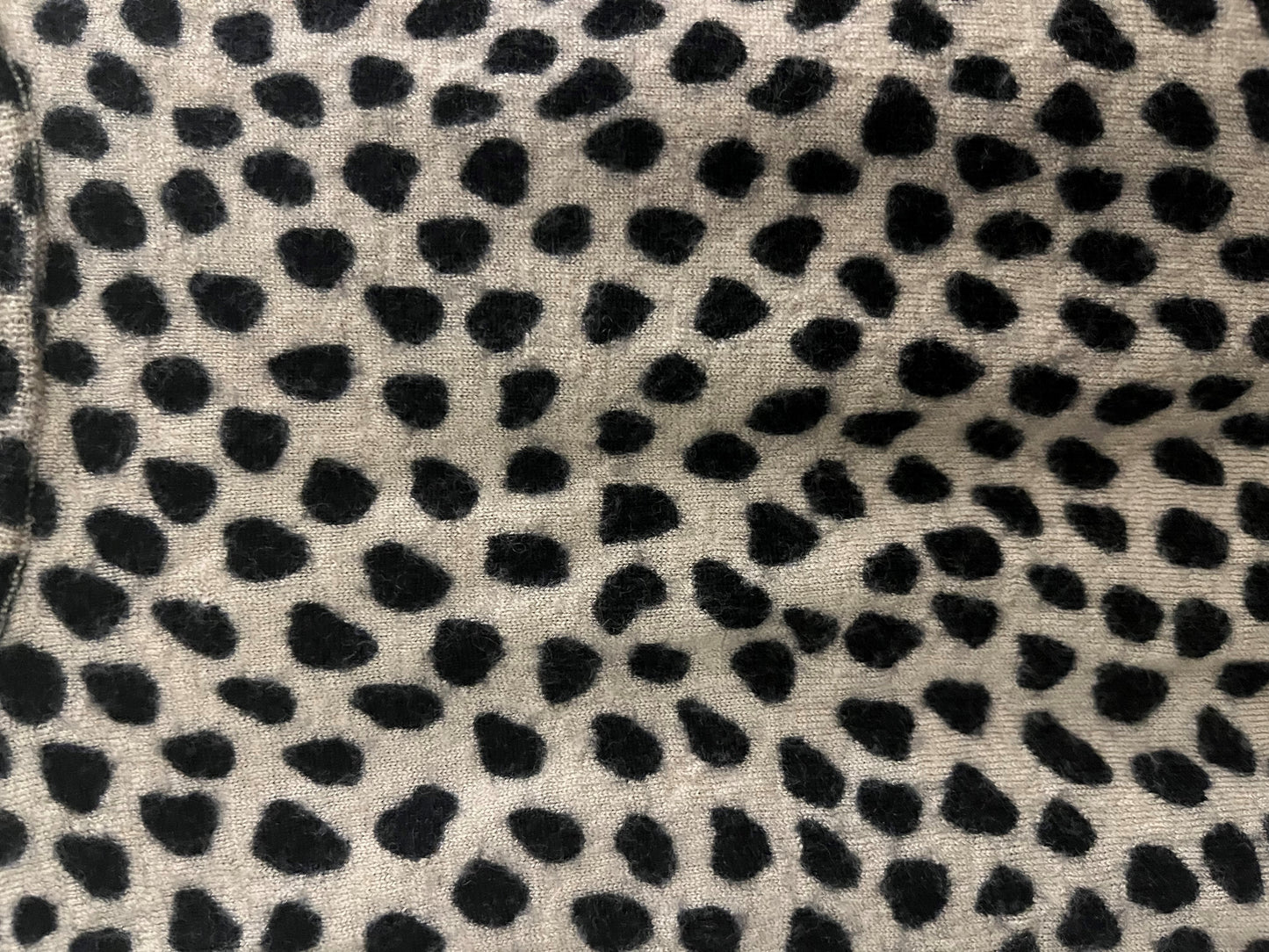 J.CREW ANIMAL PRINT TOP (SZ S 6-7)