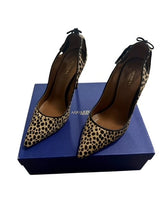Load image into Gallery viewer, AQUAZZURA FOREVER MARILYN CHEETAH PRINT HEELS (SZ 40)

