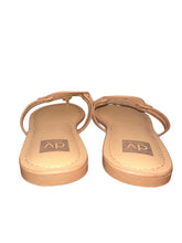 Cargar imagen en el visor de la galería, Girls Dolce Vita Candle Sandal / Tan (SZ 5)
