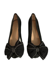 Load image into Gallery viewer, ZARA BOW FLATS (SZ 7)
