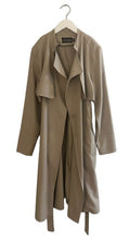 Cargar imagen en el visor de la galería, REHAB LAB CLASSIC BELTED TRENCH COAT (SZ M)

