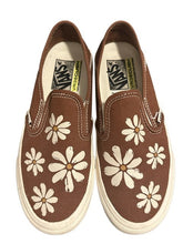 Load image into Gallery viewer, Vans | Painted Floral Slip-On VR3 SF (SZ 5)
