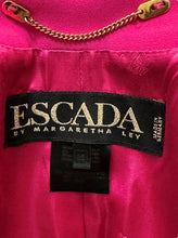 Cargar imagen en el visor de la galería, Vintage Escada Wool Hot Pink Skirt Suit 36/S
