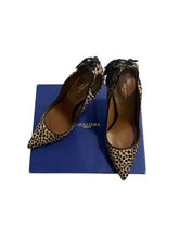 Load image into Gallery viewer, AQUAZZURA FOREVER MARILYN CHEETAH PRINT HEELS (SZ 40)
