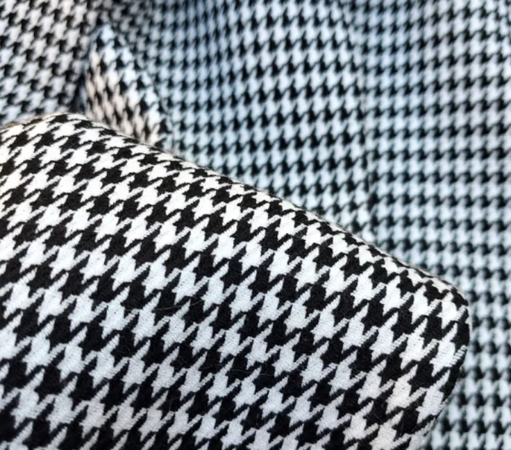 Gianni Bini Houndstooth Belted Blazer (SZ 10)