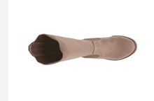 Cargar imagen en el visor de la galería, Steve Madden Jpriya Boot - Kids&#39; (SZ 4)
