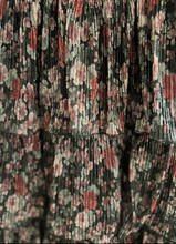 Cargar imagen en el visor de la galería, Speechless Girls Velvet and Floral Print Dress (SZ M)
