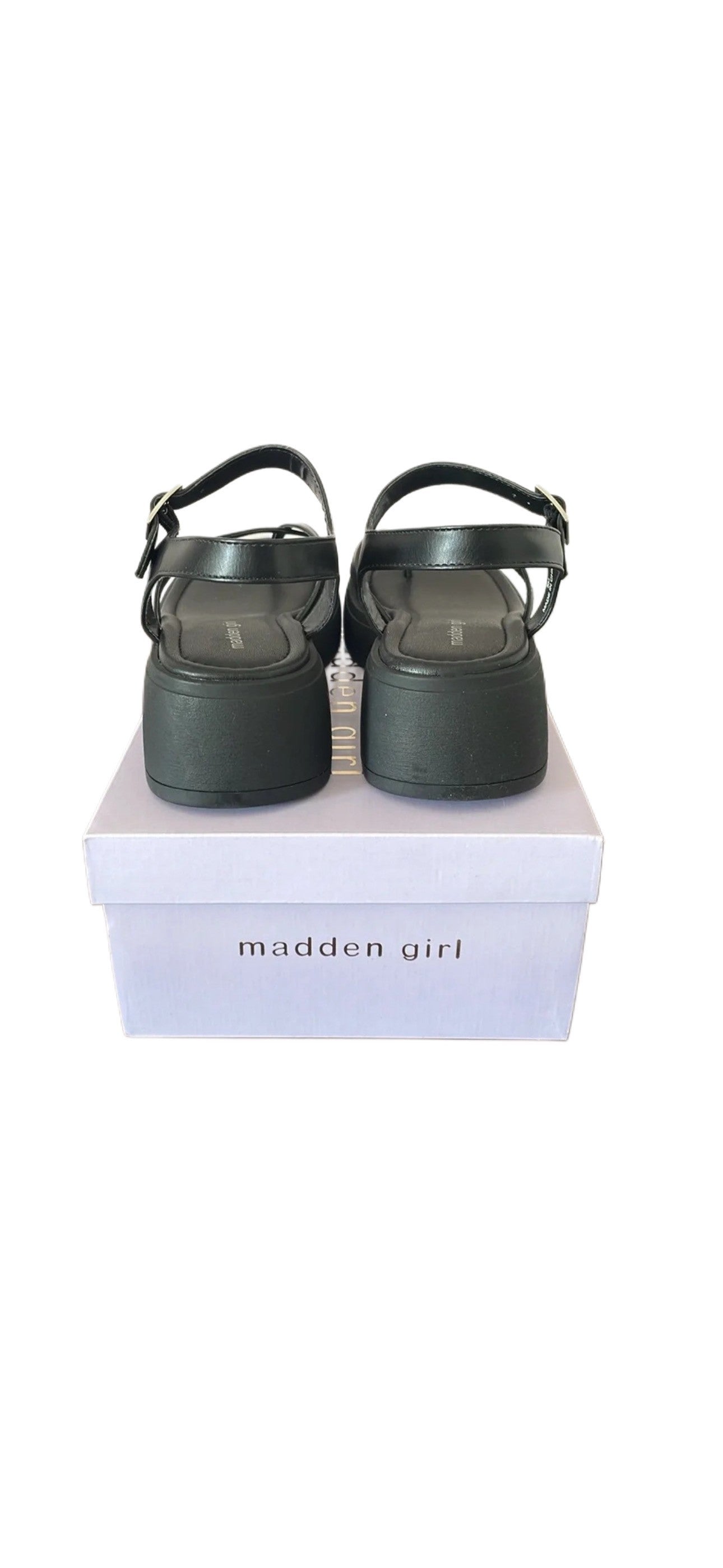 Madden Girl Star Black Wedge  (SZ 4)