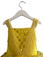 Cargar imagen en el visor de la galería, BELLE COSTUME DRESS (SZ 9-10)
