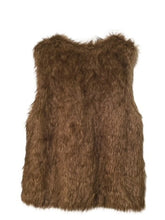 Load image into Gallery viewer, Zara Girls Faux Fur Vest (SZ 13/14)
