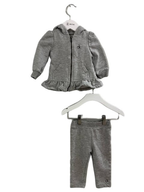 CALVIN KLEIN SET (SZ 12M)