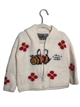 Cargar imagen en el visor de la galería, VINTAGE NANTU FAMIA CREATIONS WOOL SWEATER JACKET (SZ 1Y)
