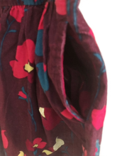 Cargar imagen en el visor de la galería, TEA FLORAL CORDUROY DRESS (SZ 5)
