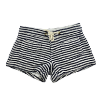 Load image into Gallery viewer, GAP STRIPED SHORTS (SZ 6)
