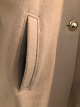 Load image into Gallery viewer, ROTHSCHILD WOOL COAT (SZ S)
