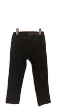 Cargar imagen en el visor de la galería, THE CHILDREN&#39;S PLACE BLACK SKINNY JEANS (SZ 4T)
