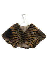 Load image into Gallery viewer, XOXO FAUX FUR SHRUG
