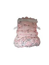 Load image into Gallery viewer, LITTLE LAS FLORAL PUFFER VEST (SZ 6/9M)
