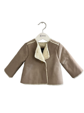 Load image into Gallery viewer, BABY GAP SHEARLING JACKET (SZ 6-12 MONTHS)
