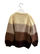Load image into Gallery viewer, HAND KNITTED CARDIGAN (SZ 5-6)
