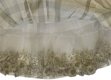 Load image into Gallery viewer, BURBERRY WHITE/METALIC LAYERED SKIRT (18M)
