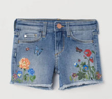 Load image into Gallery viewer, Nathalie Lete x H&amp;M Girls’ Floral Printed Denim Shorts (SZ 8-9)
