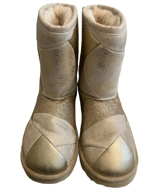 UGG SHORT PATCHWORK GOLD BOOT (SZ 3)