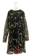 Cargar imagen en el visor de la galería, FLORAL SHEER SLEEVE DRESS (S)
