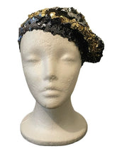 Load image into Gallery viewer, BLACK/GOLD SEQUIN BERET (OS)
